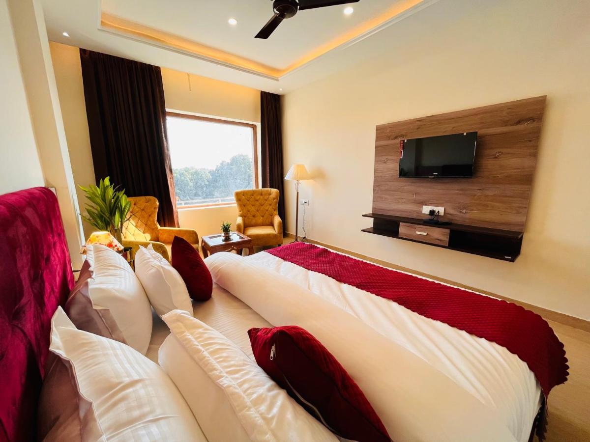 Gange Blossam Resort, Haridwar Ngoại thất bức ảnh